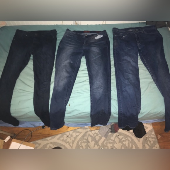Skinny jeans. Only been worn once or twice. - Picture 1 of 1